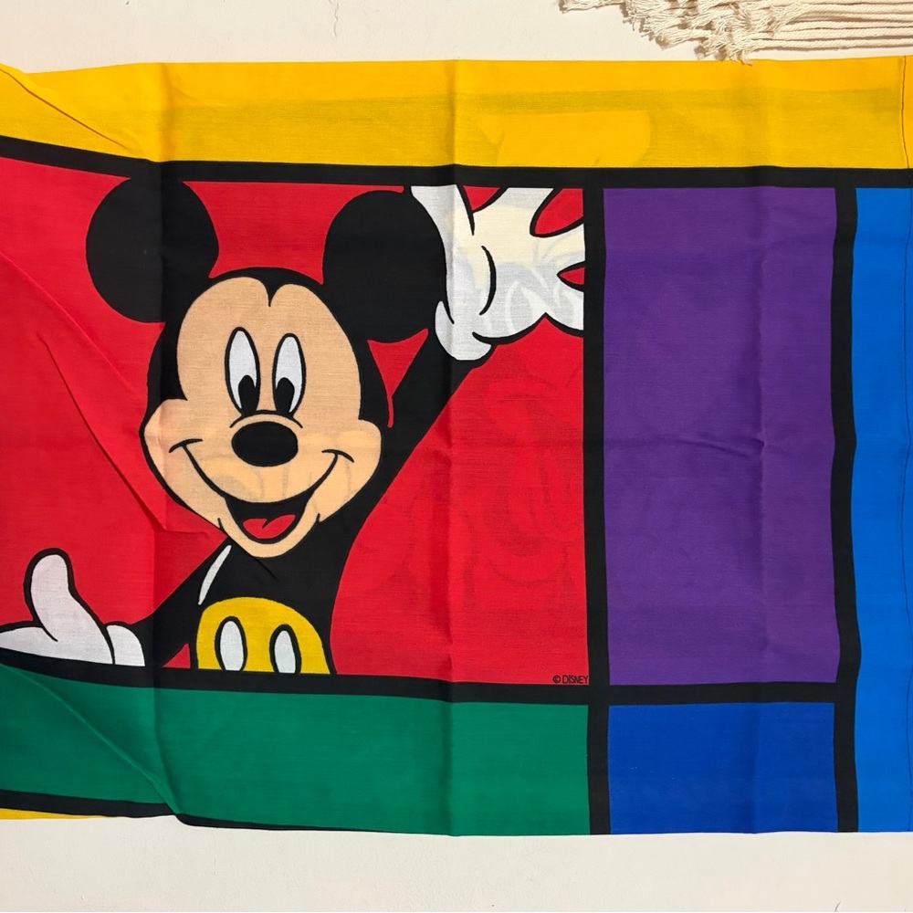 NWOT Vintage 1990’s Mickey and friends pillow case